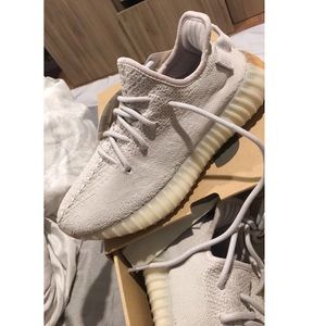 Yeezy Boost 350 in sesame